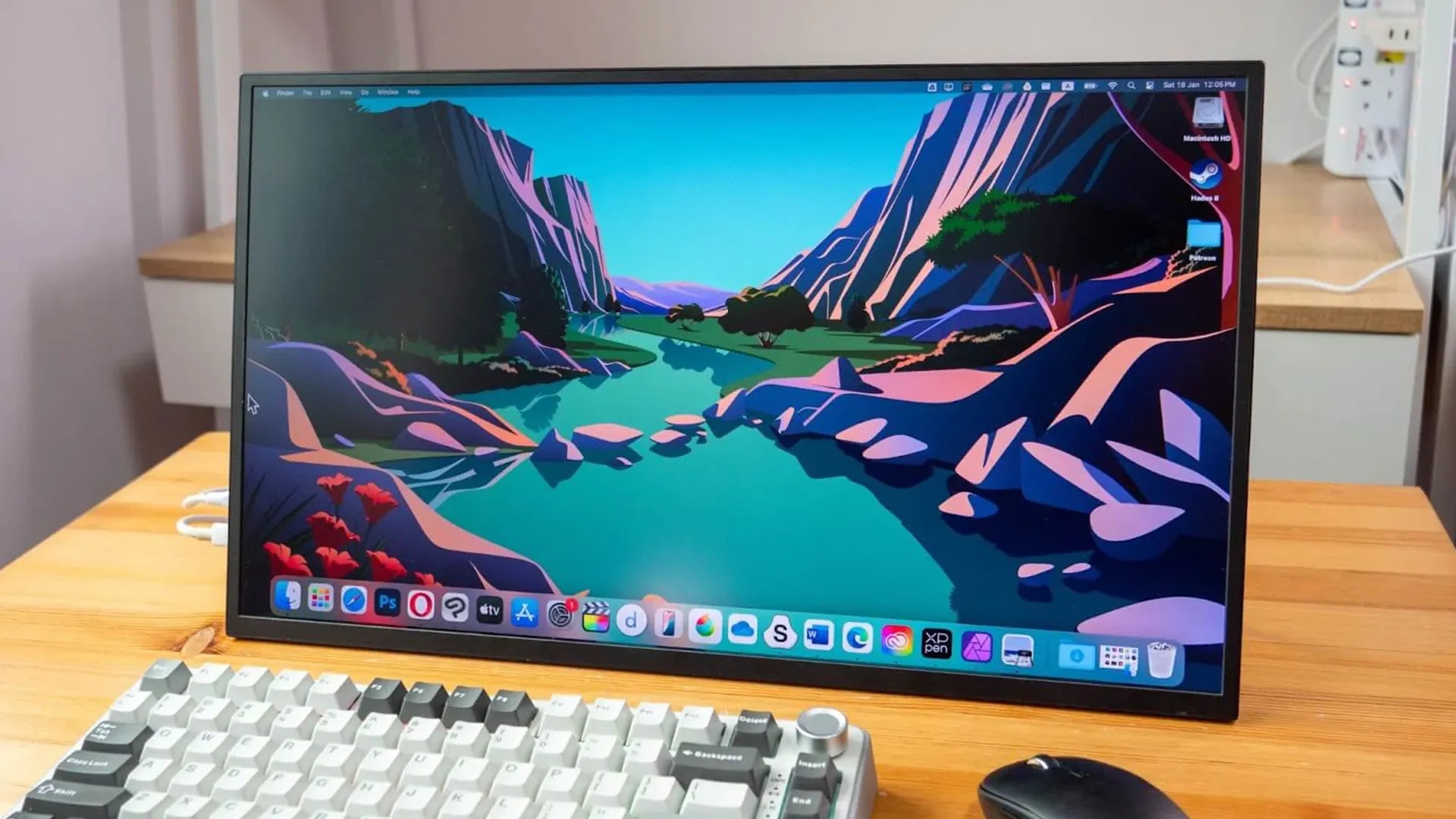 UMax 22 Touch Review: Best 22-Inch 1440P Touchscreen Monitor with Stand reviewed by Parka Blogs